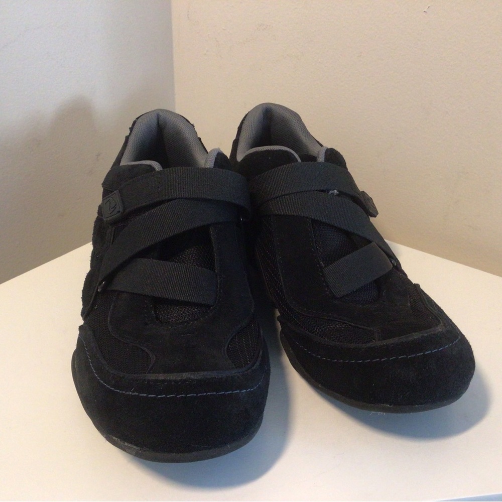 Dr. Scholl’s Natural Sport Sneaker- Size 8.5